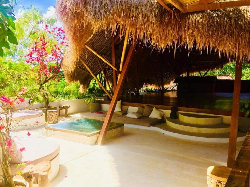 Sannyas Boutique Hotel Uluwatu Esterno foto