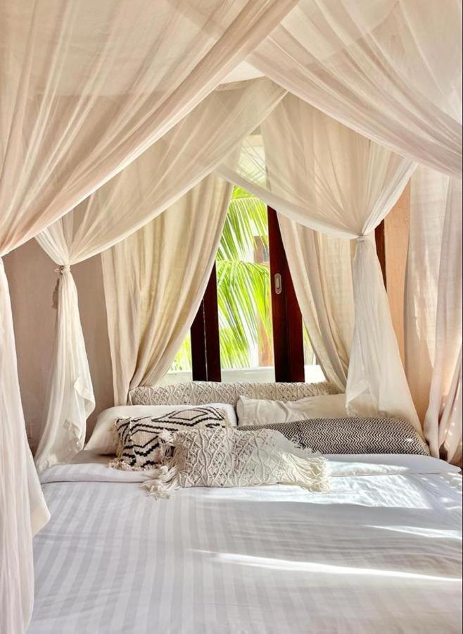 Sannyas Boutique Hotel Uluwatu Esterno foto