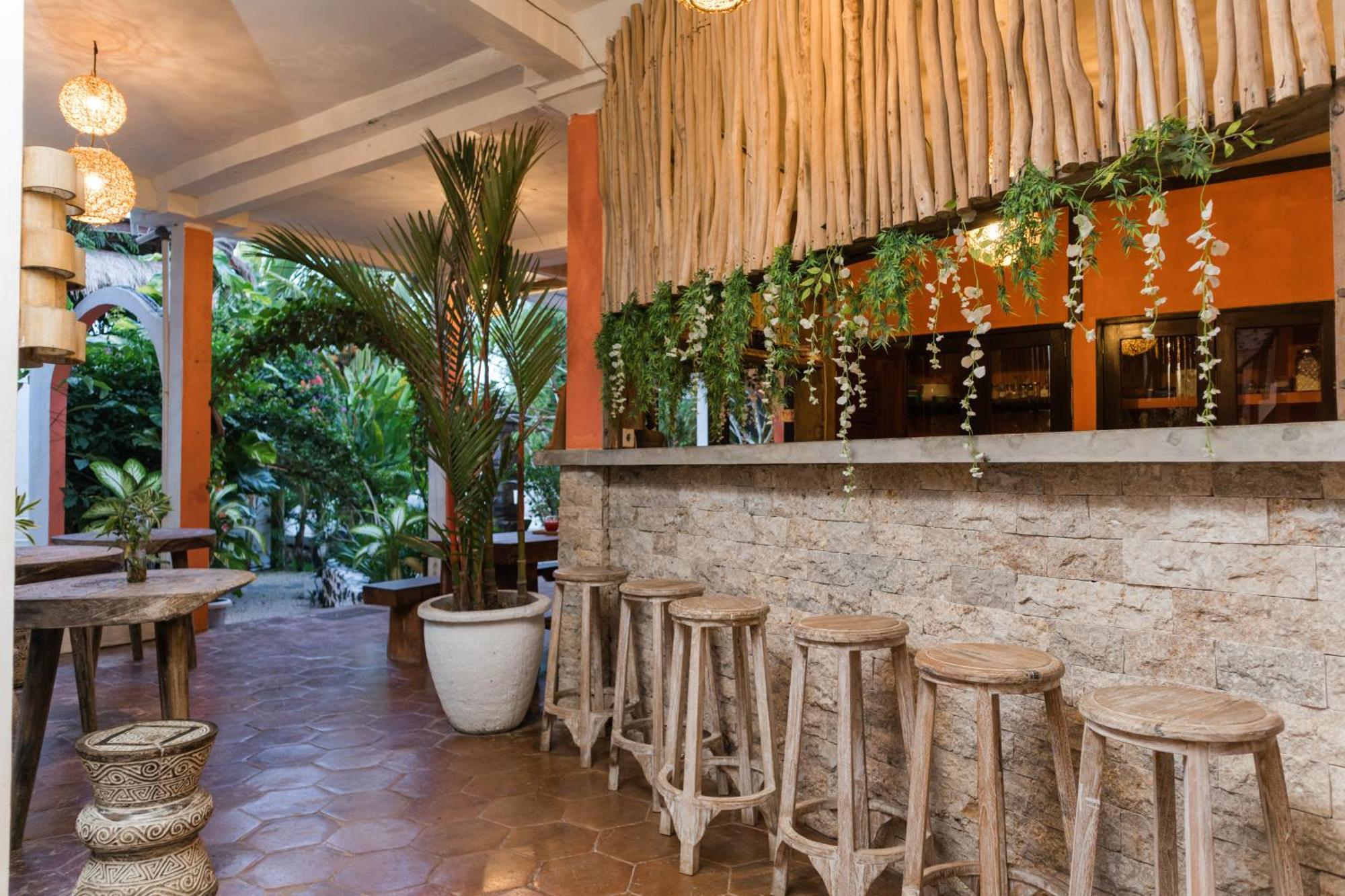 Sannyas Boutique Hotel Uluwatu Esterno foto