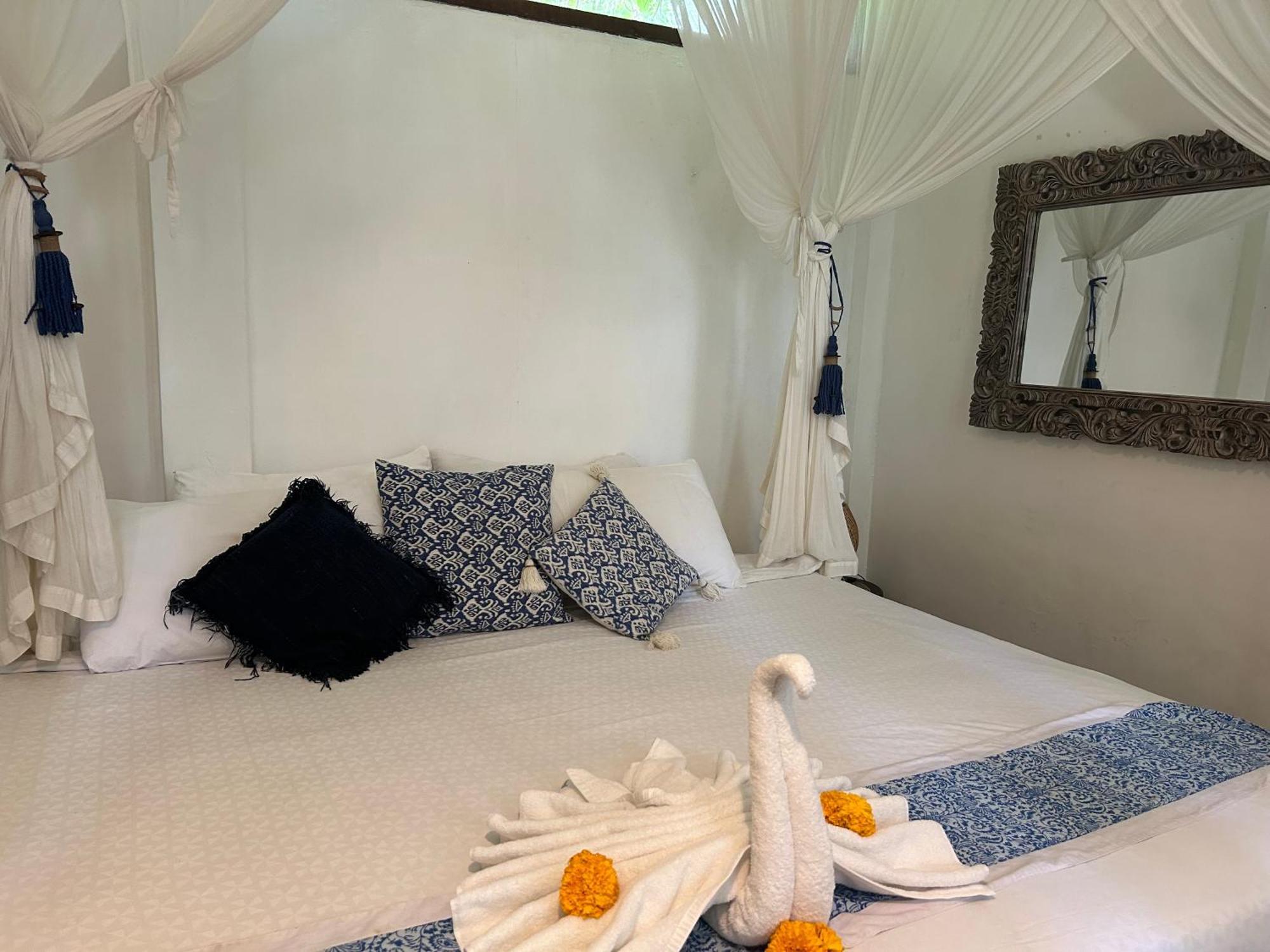 Sannyas Boutique Hotel Uluwatu Esterno foto