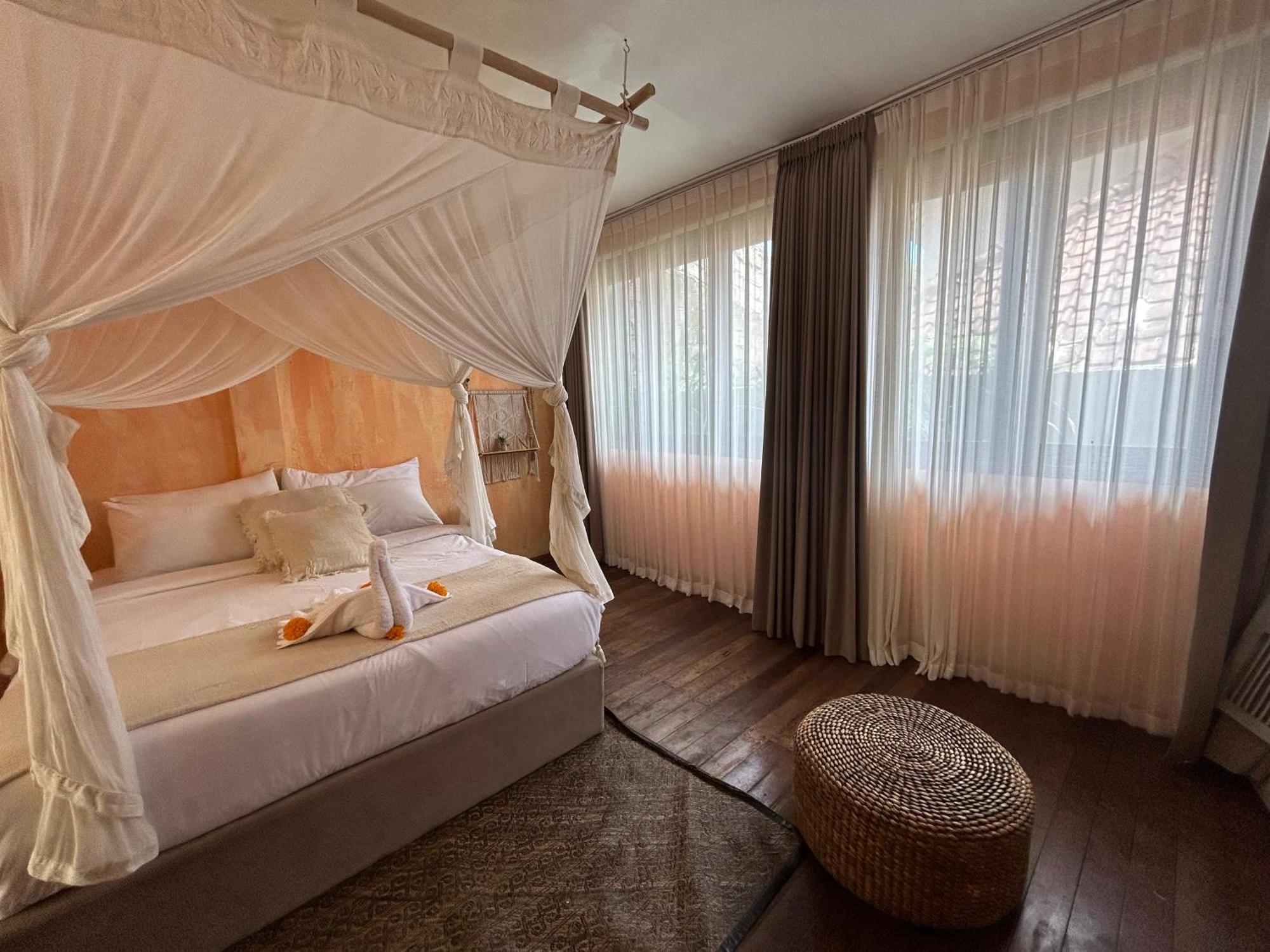 Sannyas Boutique Hotel Uluwatu Esterno foto