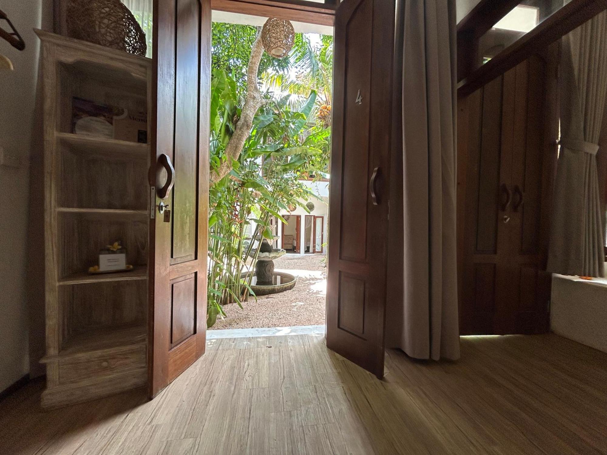 Sannyas Boutique Hotel Uluwatu Esterno foto